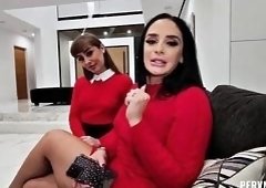 Busty Lesbians