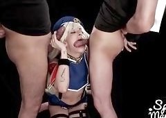Kristen Scotts Blonde Threesome Face Showers and Cum Fetish