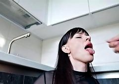 NatalieFlowers Perfect Creamy Pussy Triggers Quick Cumshot
